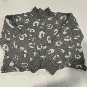 Pink Rose Fuzzy Mock Neck Animal sweater Size Large